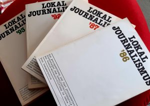 Lokaljournalismus '86, '87, '92, '93: Aus preisgekrönten und fast preisgekrönten Einsendungen zumn Lokaljournalistenpreis der Konrad-Adenauer-Stiftung […]