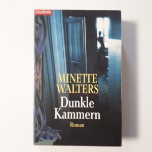 gebrauchtes Buch – Minette Walters – Dunkle Kammern