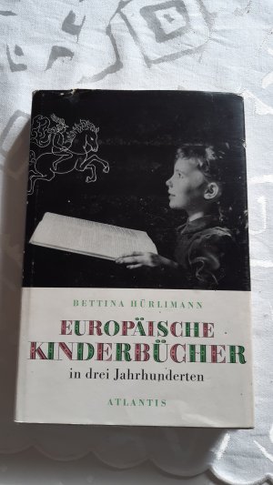 Europäische Kinderbücher in drei Jahrhunderten