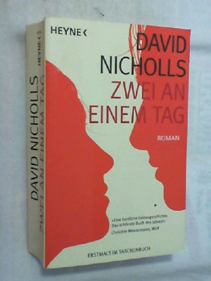 gebrauchtes Buch – Nicholls, David und Simone Jakob – Zwei an einem Tag : Roman.