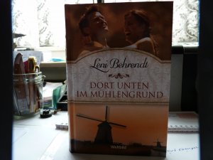 gebrauchtes Buch – Leni Behrendt – Dort unten im Mühlengrund