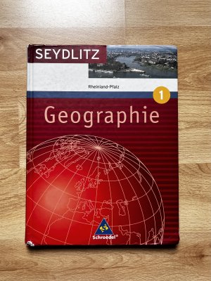 gebrauchtes Buch – Hallermann, Sigrun; Nicklaus – Seydlitz. Geographie 1. Rheinland-Pfalz