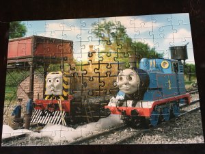 Puzzle 100 Thomas und seine Freunde auf der Überholspur 55330