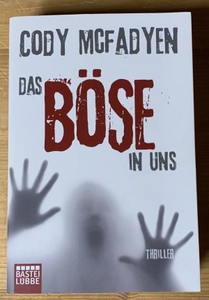 gebrauchtes Buch – Code Mcfadyen – Das Böse in uns