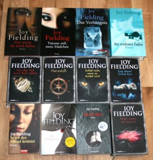 12 Bücher, Romane, Thriller - JOY FIELDING - Konvolut, Paket, Sammlung.