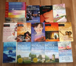 19 Romane NORA ROBERTS / J.D. ROBB - Buchpaket, Sammlung.