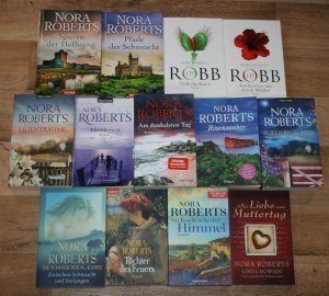 13 Romane NORA ROBERTS / J.D. ROBB - Buchpaket, Sammlung.