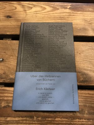 Über das Verbrennen von Büchern