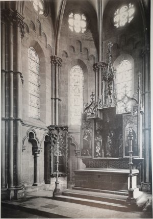 antiquarisches Buch – C.G.Röder – Grosse Phototypie 1896. Gelnhausen, Pfarrkirche S. Marien, Chor.