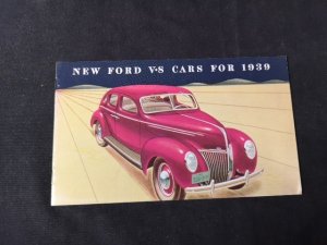 gebrauchtes Buch – Ford – The new Ford V.8 cars for 1939. - [Faksimile vom Originalprospekt].