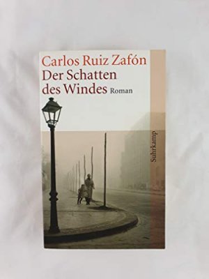 gebrauchtes Buch – Ruiz Zafón – Der Schatten des Windes : Roman. Aus dem Span. von Peter Schwaar / Suhrkamp Taschenbuch ; 3800