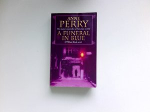 gebrauchtes Buch – Anne Perry – A Funeral in Blue : A Novel.