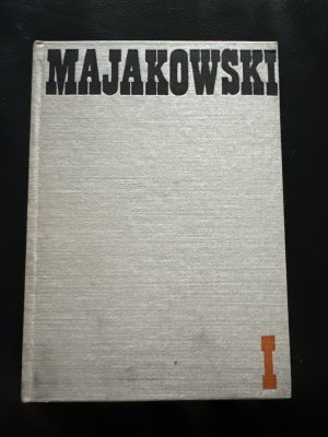 Majakowski, Band I, II, III (Gedichte, Poeme, Stücke) und V. (Publizistik. Ausgewählte Werke)