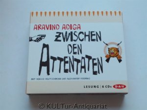 gebrauchtes Hörbuch – Aravind Adiga – Zwischen den Attentaten (6 Audio-CDs).