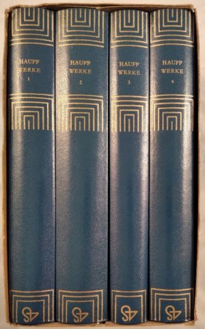 Wilhelm Hauff Werke in vier Bänden, im Original-Pappschuber. Aufgrund der von Dr. Max Drescher besorgten Ausgabe neu bearbeitet von Dr. Gisela Spiekerkötter […]