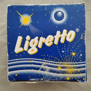 Ligretto - BLAU (kombinierbar mit grün und/oder rot, dann bis zu 12 Spieler)[Partyspiel]. Achtung: Nicht geeignet für Kinder unter 3 Jahren.