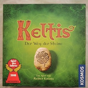 KOSMOS 690359: Keltis - Der Weg der Steine [Familienspiel]. Spiel des Jahres 2008! Achtung: Nicht geeignet für Kinder unter 3 Jahren.