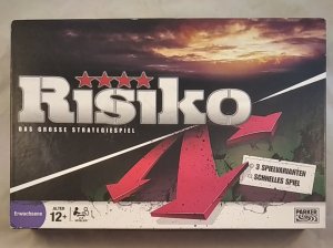 Parker 060845086100: Risiko - Das grosse Strategiespiel [Taktikspiel]. 3 Spielvarianten - schnelles Spiel. Achtung: Nicht geeignet für Kinder unter 3 Jahren.