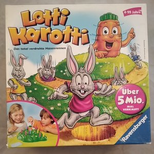 gebrauchtes Spiel – Kinetic und Ian Steven – Lotti Karotti: Das total verdrehte Hasenrennen (48 Spielkarten)[Kinderspiel]. Achtung: Nicht geeignet für Kinder unter 3 Jahren.