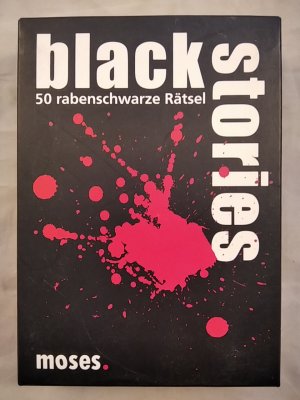 gebrauchtes Spiel – Holger Bösch – black stories - 50 rabenschwarze Rätsel [Krimispiel]. Achtung: Nicht geeignet für Kinder unter 3 Jahren.