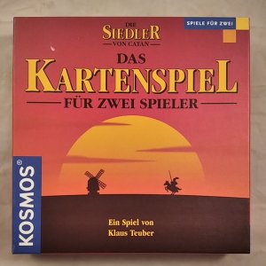 gebrauchtes Spiel – Teuber, Klaus und Franz Vohwinkel  – KOSMOS 685010: Die Siedler von Catan - Das Kartenspiel (ältere Version 1996)[Kartenspiel]. Achtung: Nicht geeignet für Kinder unter 3 Jahren.