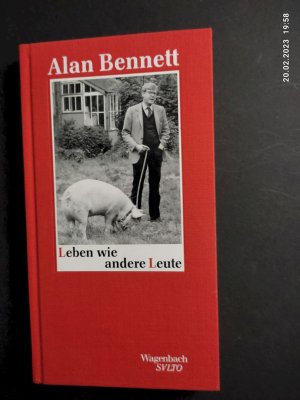 gebrauchtes Buch – Bennett, Alan und Ingo Herzke – Leben wie andere Leute. Alan Bennett. Aus dem Engl. übers. von Ingo Herzke / Salto ; 201