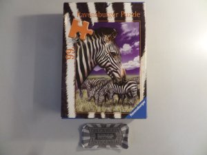 gebrauchtes Spiel – Zebras [99 Teile, Puzzle]. Ravensburger 409 477 6. ACHTUNG! FÜR KINDER UNTER 3 JAHREN NICHT GEEIGNET!