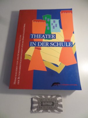 gebrauchtes Buch – Theater in der Schule.