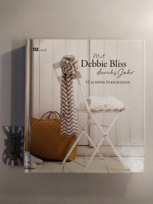 gebrauchtes Buch – Debbi Bliss – Mit Debbie Bliss durchs Jahr. 52 schöne Strickideen.