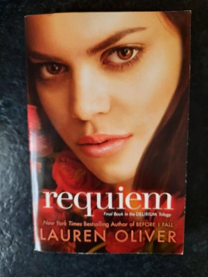 gebrauchtes Buch – Lauren Oliver – Requiem