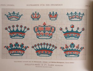 antiquarisches Buch – o. A. – Alphabete für die Stickerin. Buchstaben, Monogramme, Ziffern und Ornamente nach gezählten Fäden zu sticken und Muster mit Bausen für Weiß-Stickerei. Bibliothek D.M.C. Editions Th. de Dillmont