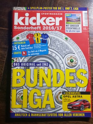 gebrauchtes Buch – KICKER 2016 / 2017 BUNDESLIGA Sportmagazin Zeitschrift Sonderheft – KICKER 2016 / 2017 BUNDESLIGA Sportmagazin Zeitschrift Sonderheft