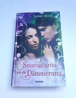 Smaragdgrün wie die Dämmerung