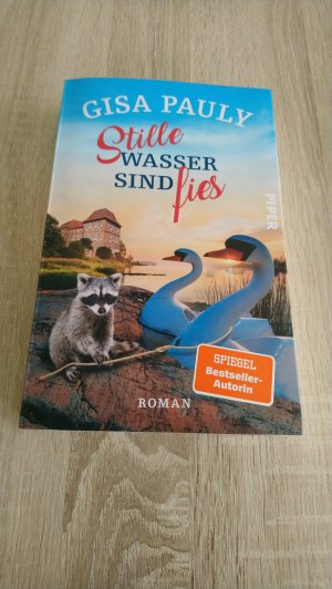 gebrauchtes Buch – Pauly, Gisa – Stille Wasser sind fies - Roman