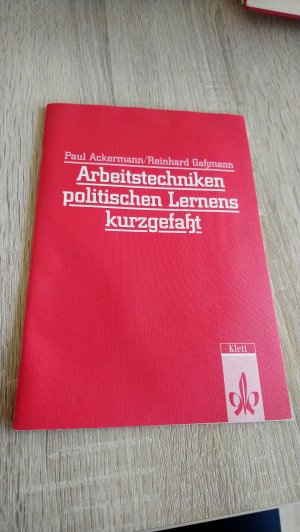 Arbeitstechniken politischen Lernens kurzgefasst