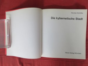 antiquarisches Buch – nicolas schöffer – die kybernetische Stadt