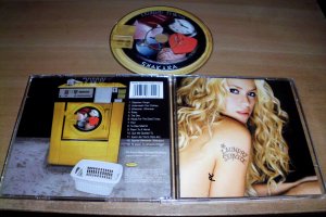 gebrauchter Tonträger – Shakira – Laundry Service-Shakira