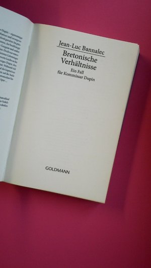 gebrauchtes Buch – Jean-Luc Bannalec – BRETONISCHE VERHÄLTNISSE. ein Fall für Kommissar Dupin