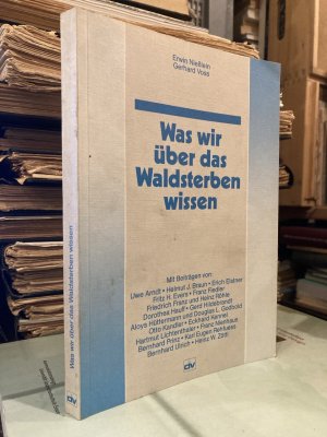 gebrauchtes Buch – Erwin Niesslein / Gerhard Voss – Was wir über das Waldsterben wissen