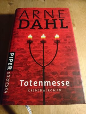 gebrauchtes Buch – Arne Dahl – Totenmesse