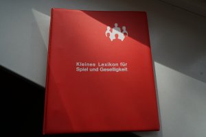 Schwalbacher Spielkartei und Kleines Lexikon für Spiel und Geselligkeit