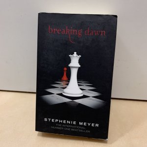 gebrauchtes Buch – Stephenie Meyer – Breaking Dawn Special Edition (The Twilight Saga, Band 4)