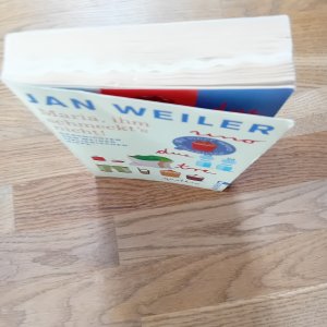 gebrauchtes Buch – Jan Weiler – Maria, ihm schmeckt's nicht