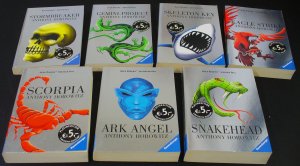 Alex Rider - Platin Edition, limitierte Ausgabe -Bände 1 bis 7: Stormbreaker + Gemini-Project + Skeleton Key + Eagle Strike + Scorpia + Ark Angel + Snakehead