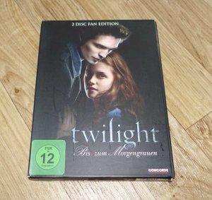 Twilight-Biss zum Morgengrauen