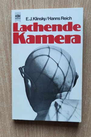 Lachende Kamera