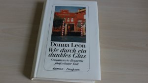 gebrauchtes Buch – Donna Leon – Wie durch ein dunkles Glas