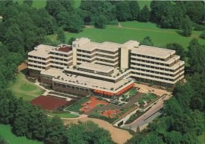 gebrauchtes Buch – Postkarte: Bad Salzuflen - Klinik am Lietholz - ca. 1980