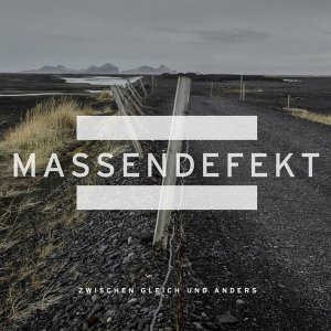 gebrauchter Tonträger – Massendefekt – 2 Limited Edition CDs von Massendefekt: Zwischen gleich und anders + Pazifik