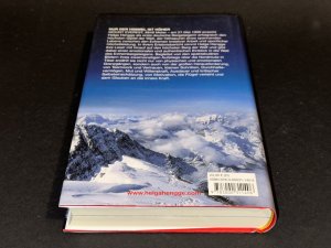 gebrauchtes Buch – Helga Hengge – Nur der Himmel ist höher - Mein Weg auf den Mount Everest